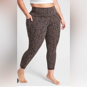 NWT Athleta Salutation Stash Pocket II 7/8 Tight size 3X- Burgundy